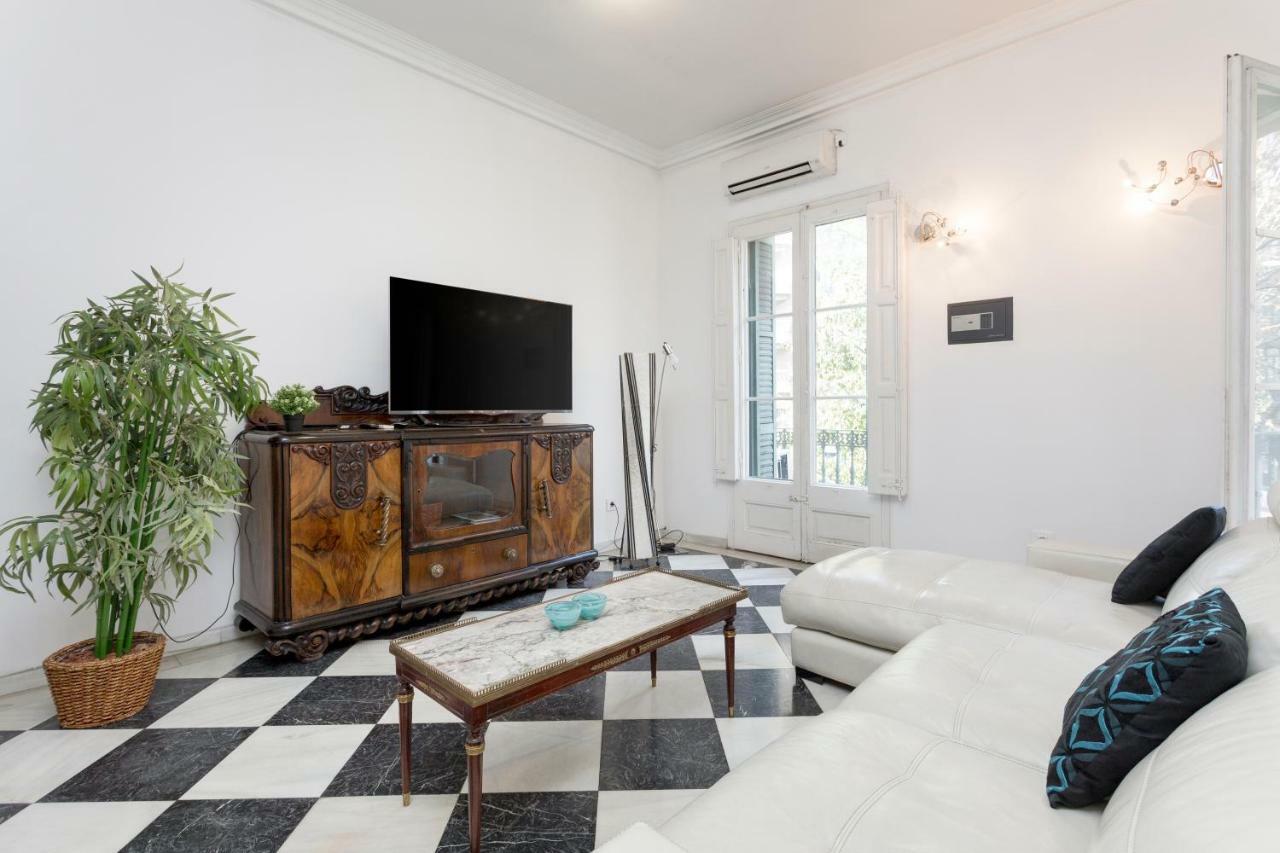 1229 - Awesome City Center Apartment With Terrace Barcelona Exterior photo
