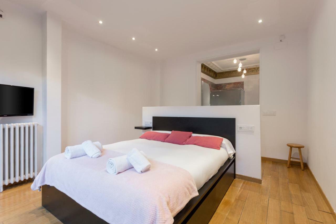 1229 - Awesome City Center Apartment With Terrace Barcelona Exterior photo