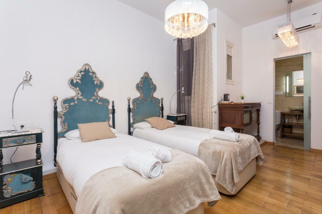 1229 - Awesome City Center Apartment With Terrace Barcelona Exterior photo